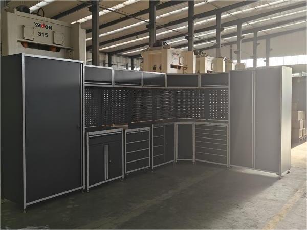 CYJY Company has successfully completed the production of Cold Rolled Steel Garage Cabinet Combination, and is about to start a new chapter！