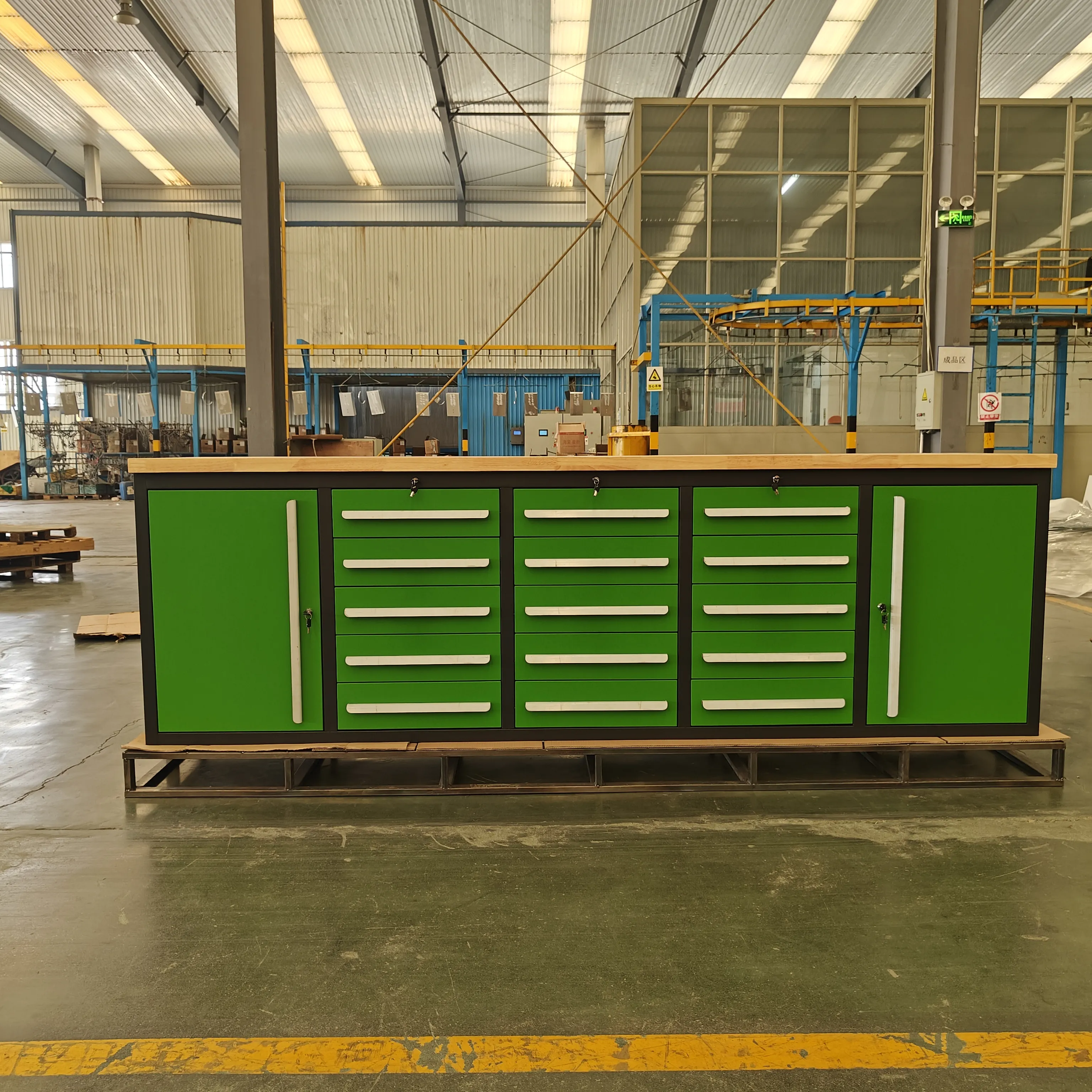 Green workbench