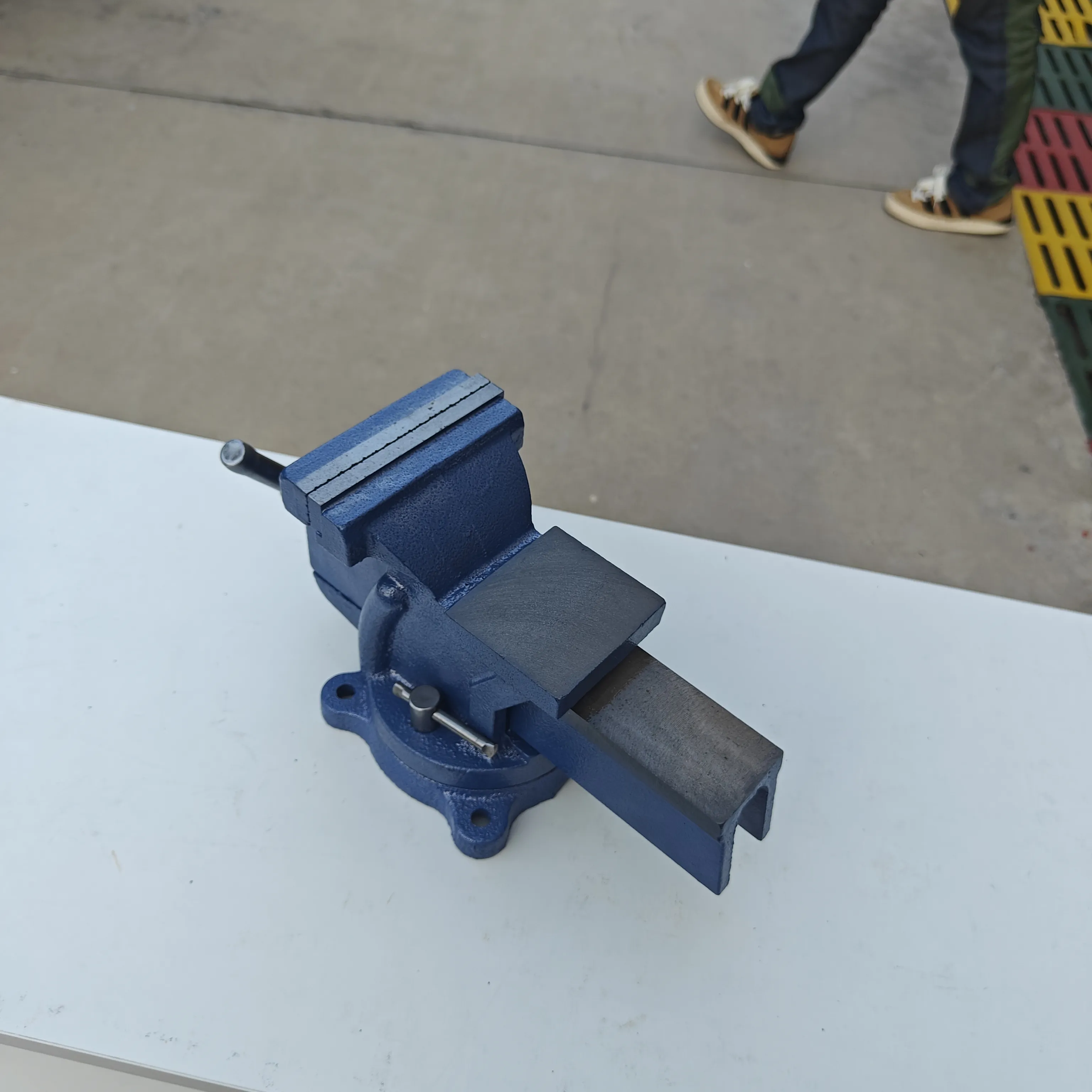 Large Bench Vise